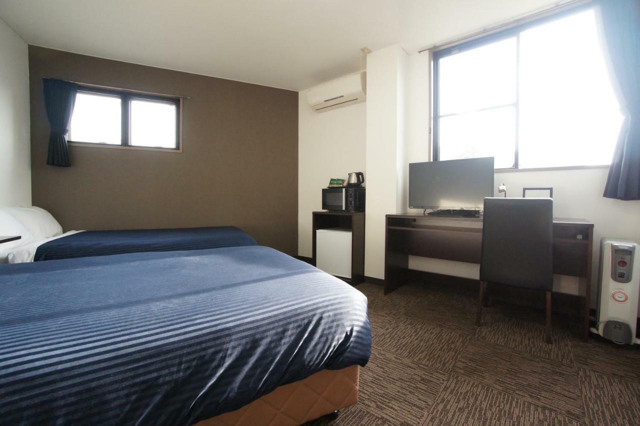 HOTEL LiVEMAX BUDGET Gunma Numata Numata  Bagian luar foto